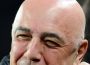Calciomercato Milan, Tevez-Lopez: Galliani a cena con Maxi, ma al telefono parla con Tevez…